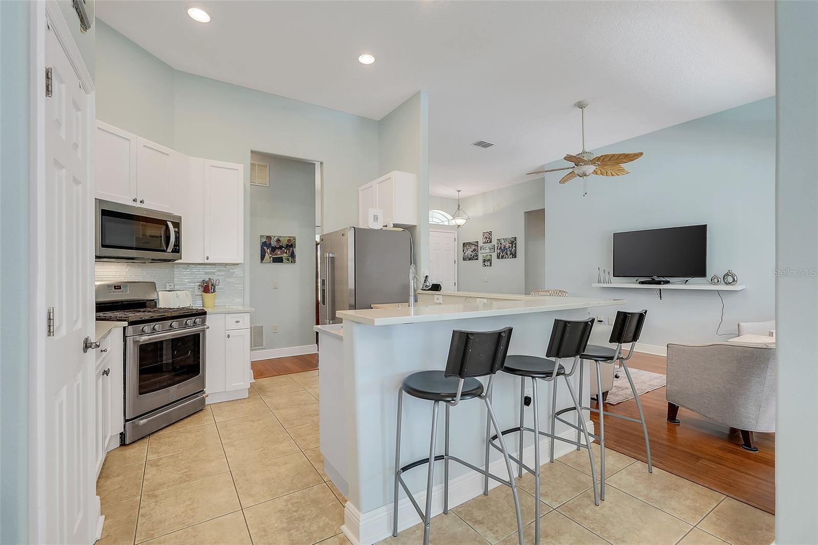 2947 MAJESTIC ISLE DR, CLERMONT, FL, 34711