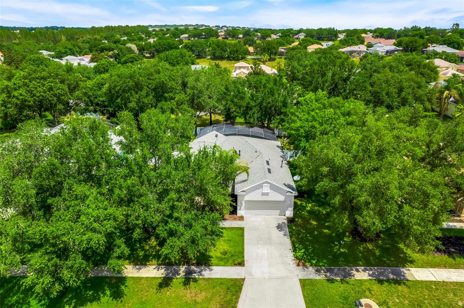 2947 MAJESTIC ISLE DR, CLERMONT, FL, 34711