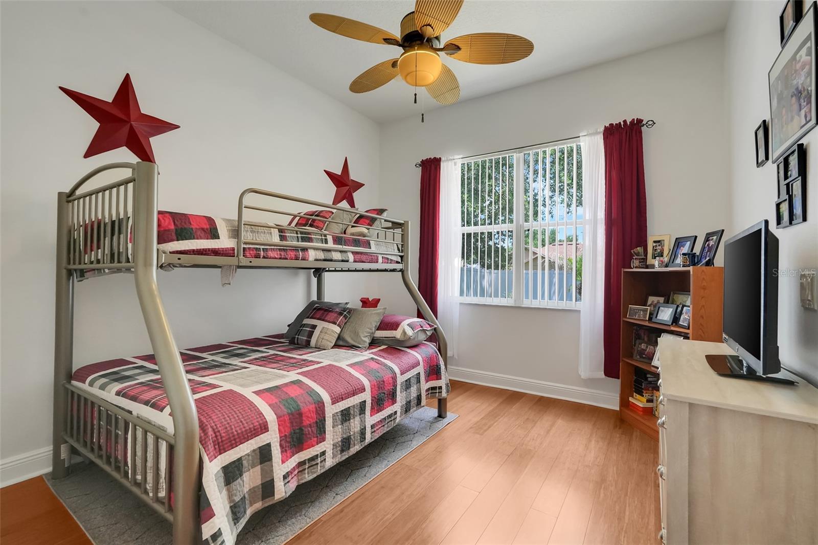 2947 MAJESTIC ISLE DR, CLERMONT, FL, 34711