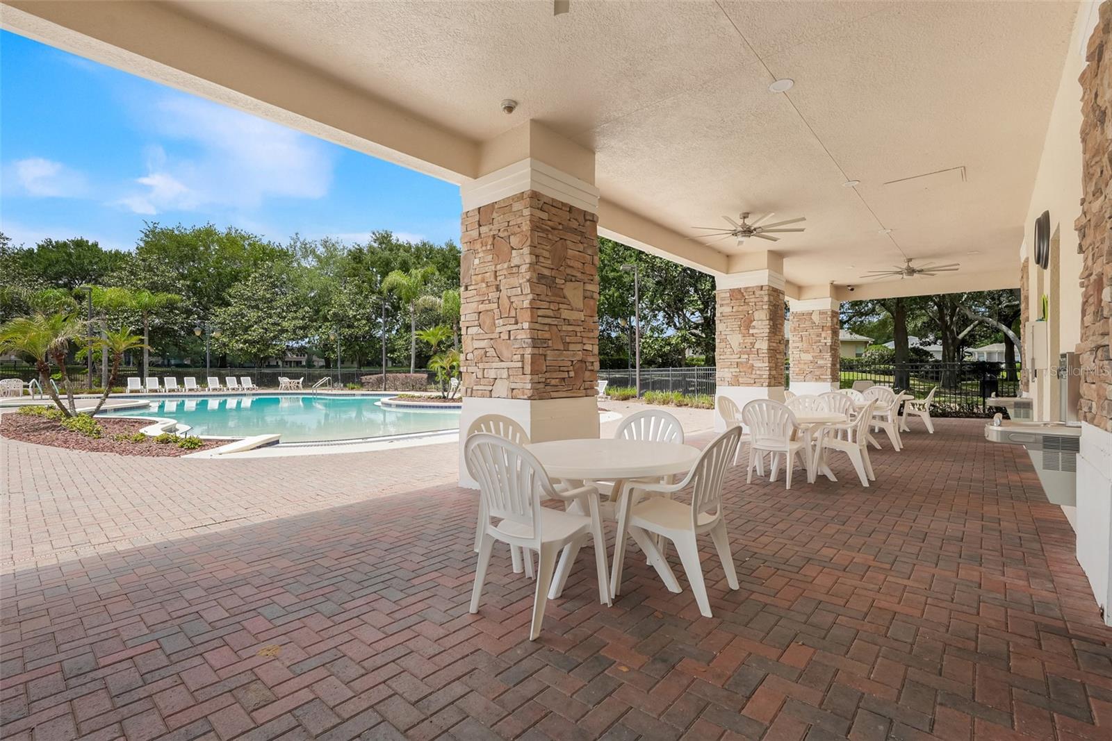 2947 MAJESTIC ISLE DR, CLERMONT, FL, 34711