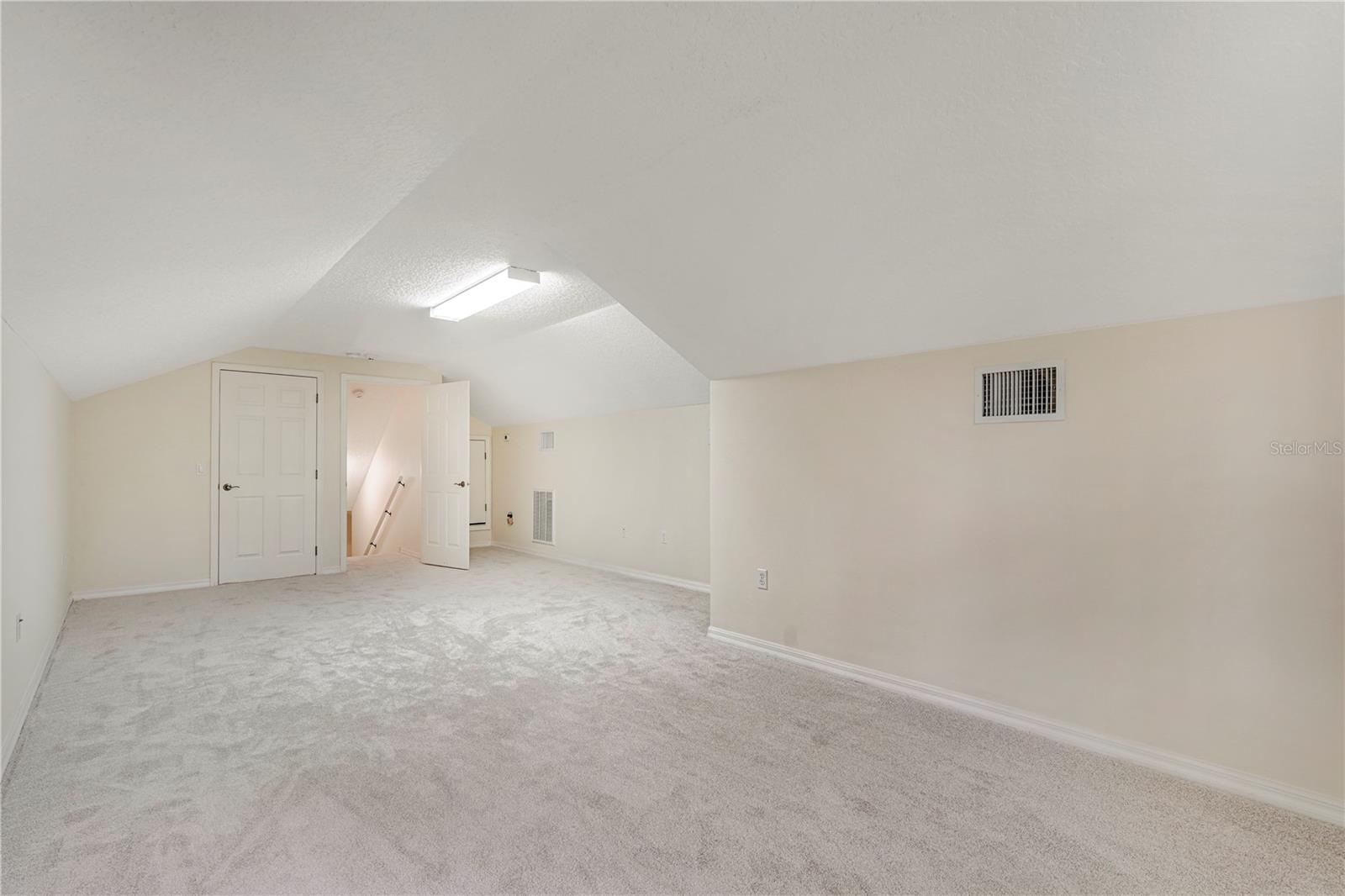255 BRIGHTWATER DR SE, PALM BAY, FL, 32909