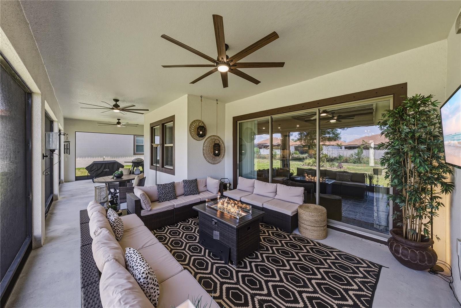 5305 WINDY GROVE DR, WIMAUMA, FL, 33598