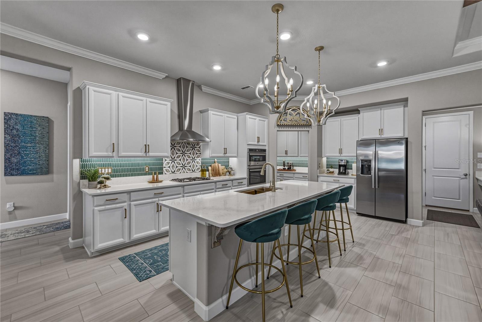 5305 WINDY GROVE DR, WIMAUMA, FL, 33598