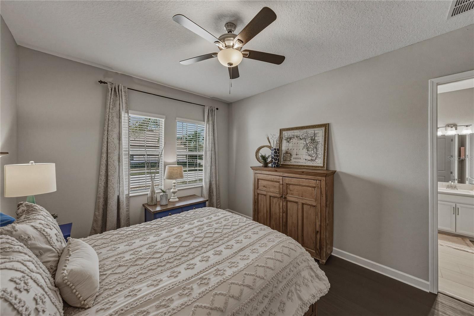 5305 WINDY GROVE DR, WIMAUMA, FL, 33598