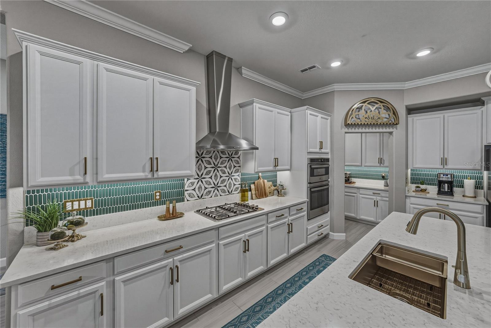 5305 WINDY GROVE DR, WIMAUMA, FL, 33598