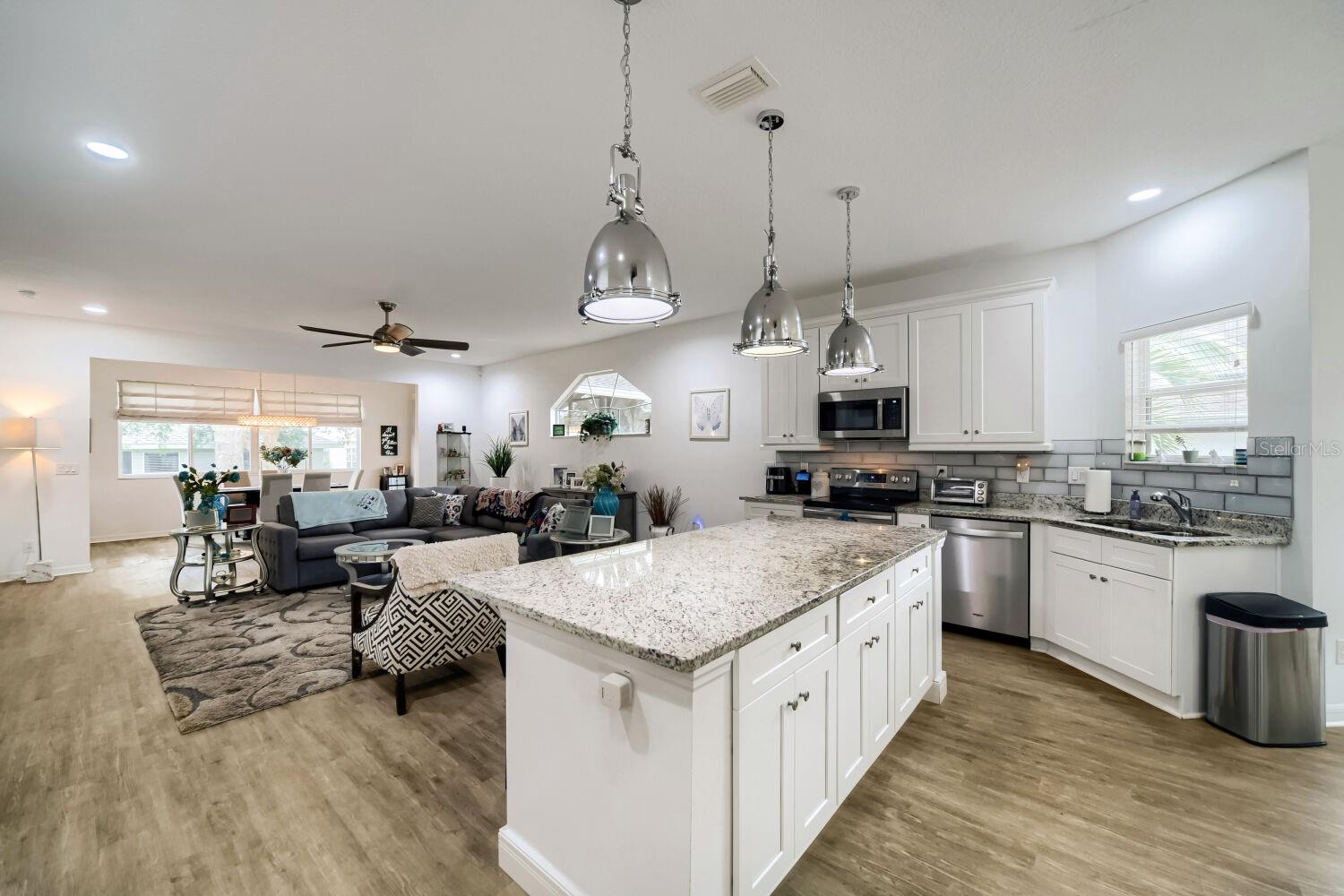 6340 HIGHLAND LAKES BLVD, LEESBURG, FL, 34748