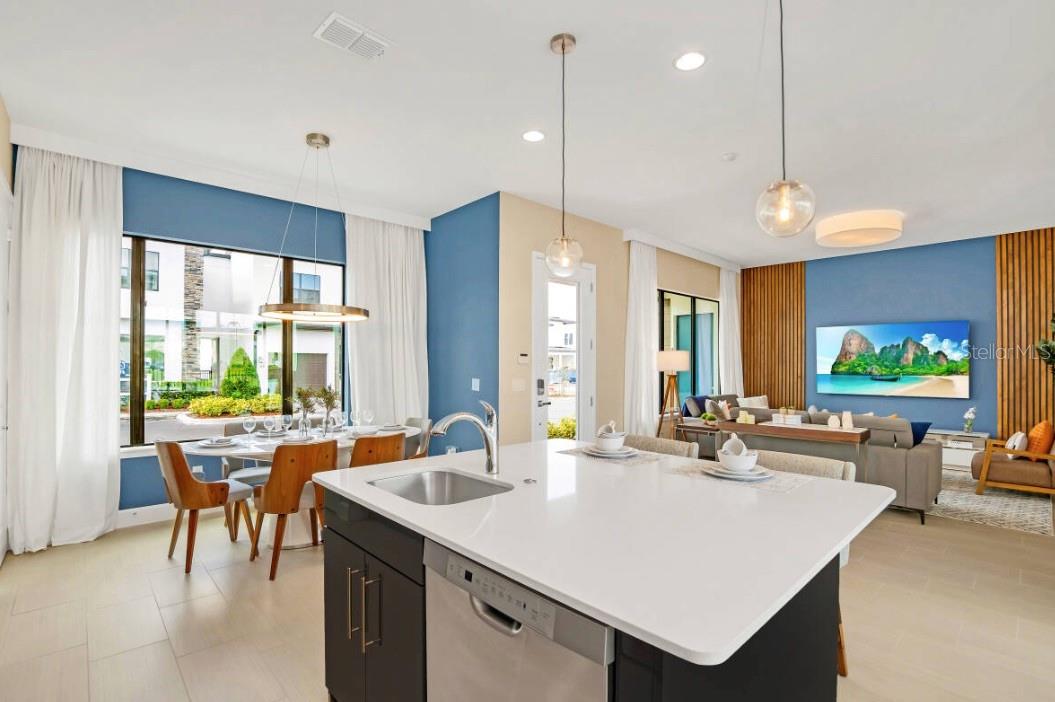 156 VILLA DOMANI CIR #156, DAVENPORT, FL, 33896