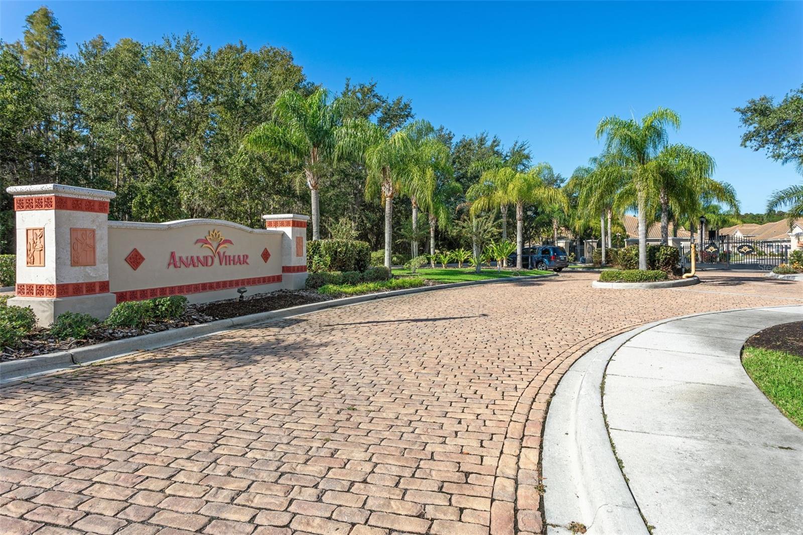 1195 GODAVARI WAY #105, WESLEY CHAPEL, FL, 33543