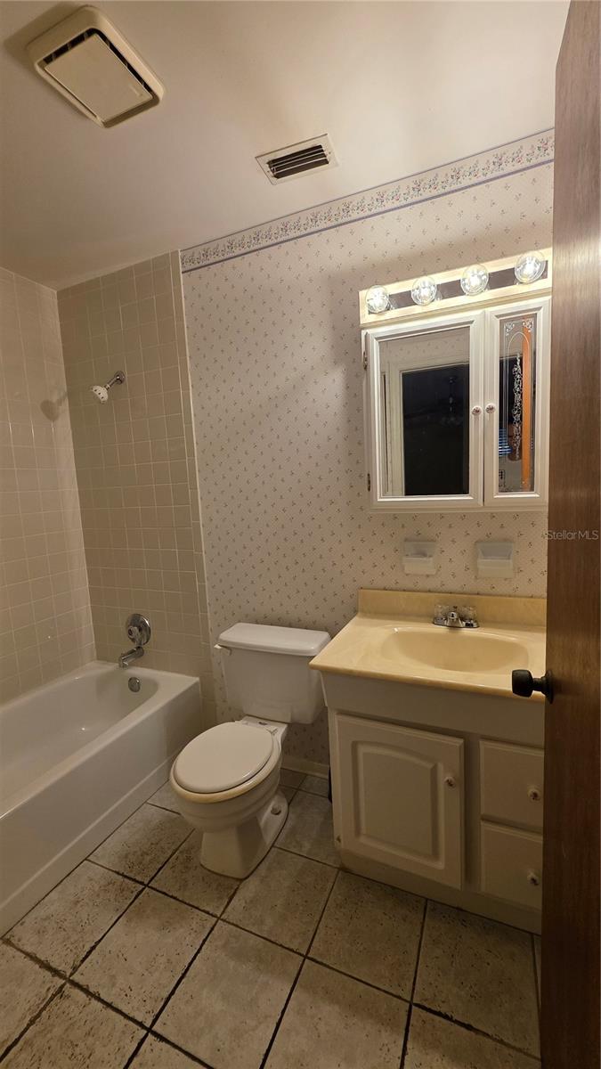 1289 CHENEY HWY #B, TITUSVILLE, FL, 32780