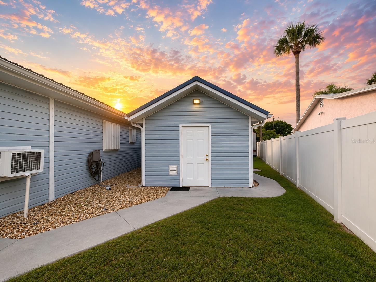1205 LISA LN, OKEECHOBEE, FL, 34974