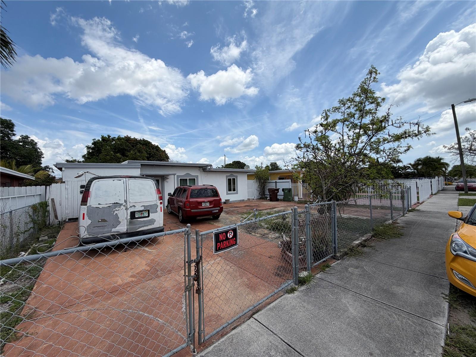 445 E 43RD ST, HIALEAH, FL, 33013