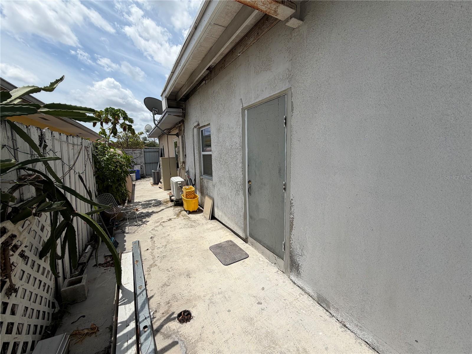 445 E 43RD ST, HIALEAH, FL, 33013
