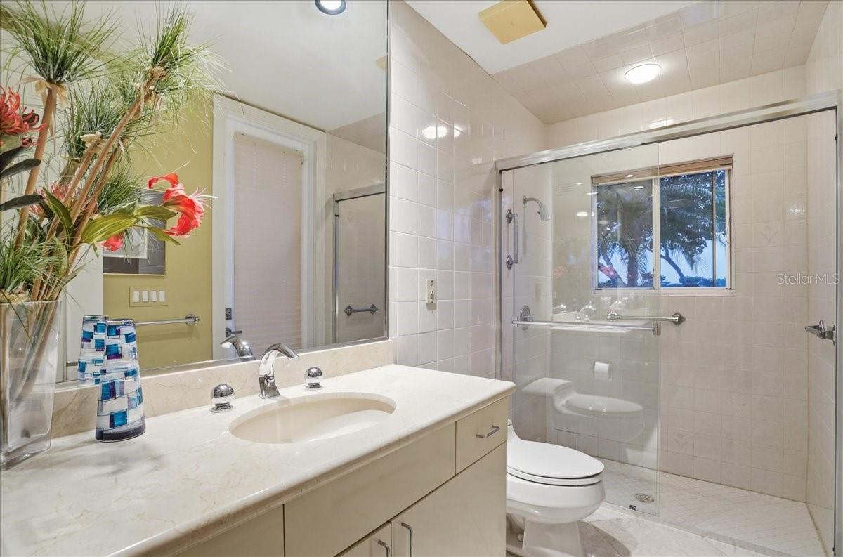 3620 FAIR OAKS PL, LONGBOAT KEY, FL, 34228