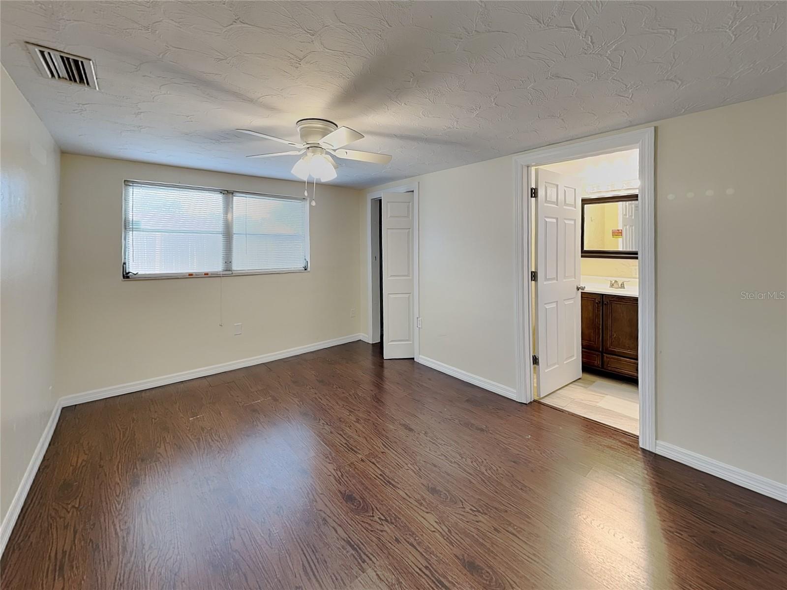 6041 9TH AVE, NEW PORT RICHEY, FL, 34653