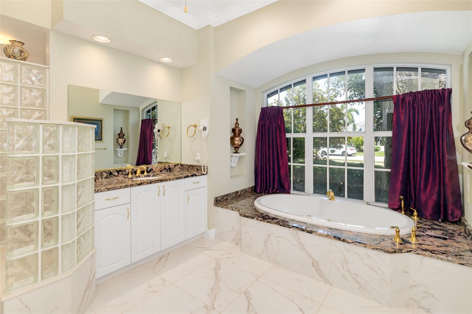 2089 SANDHILL LN, NOKOMIS, FL, 34275