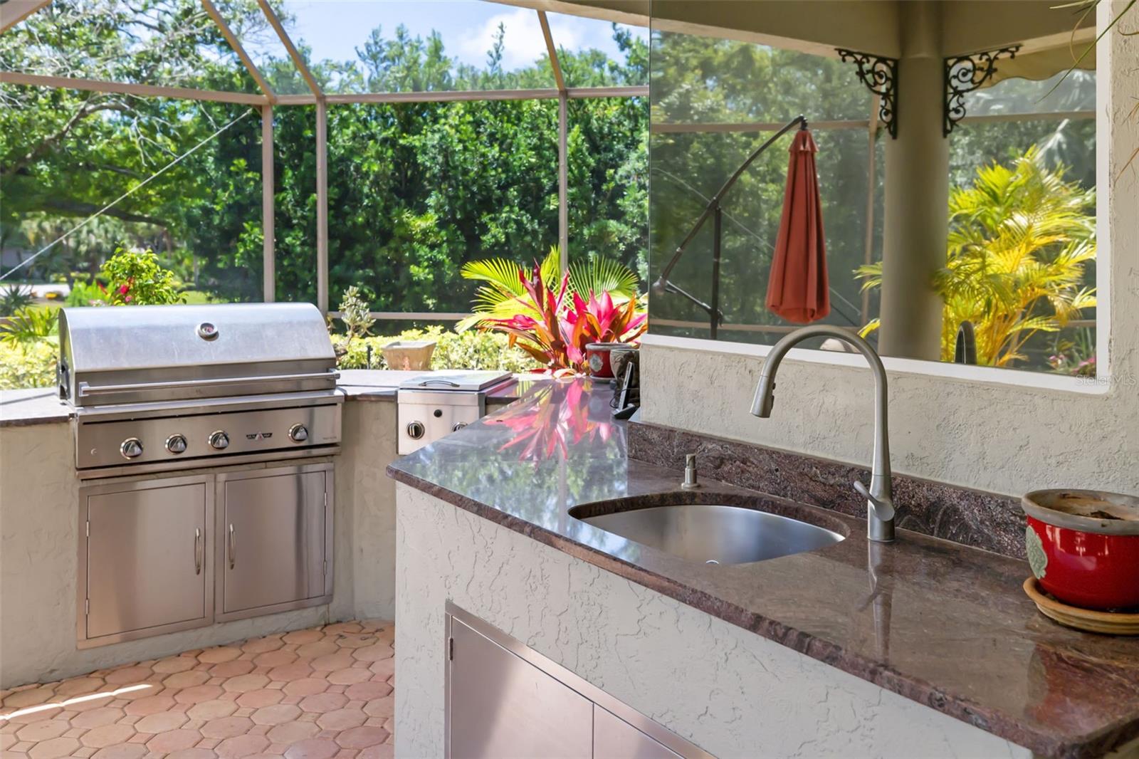 2089 SANDHILL LN, NOKOMIS, FL, 34275