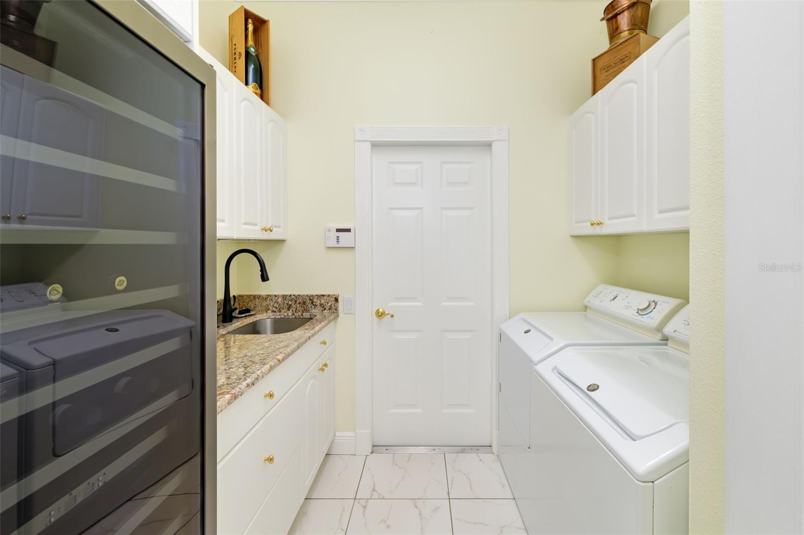 2089 SANDHILL LN, NOKOMIS, FL, 34275