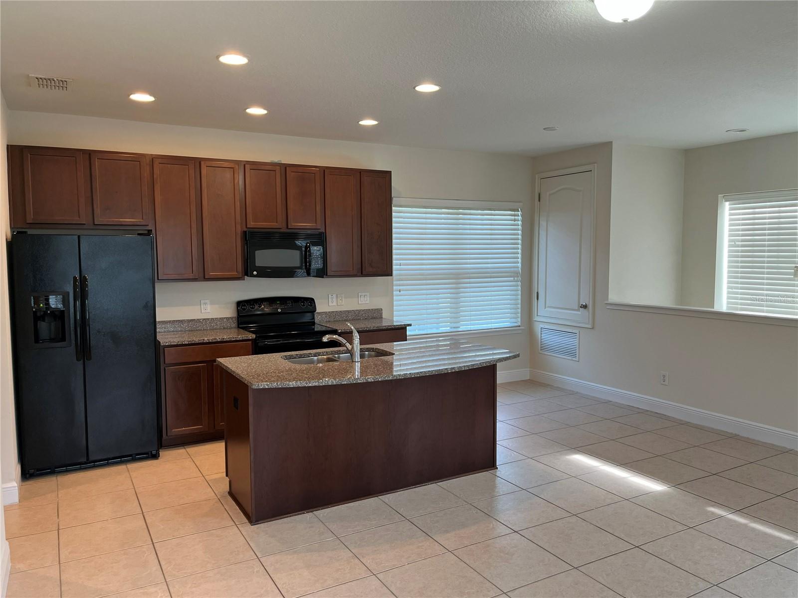 8131 MISTRAL DR, ORLANDO, FL, 32827