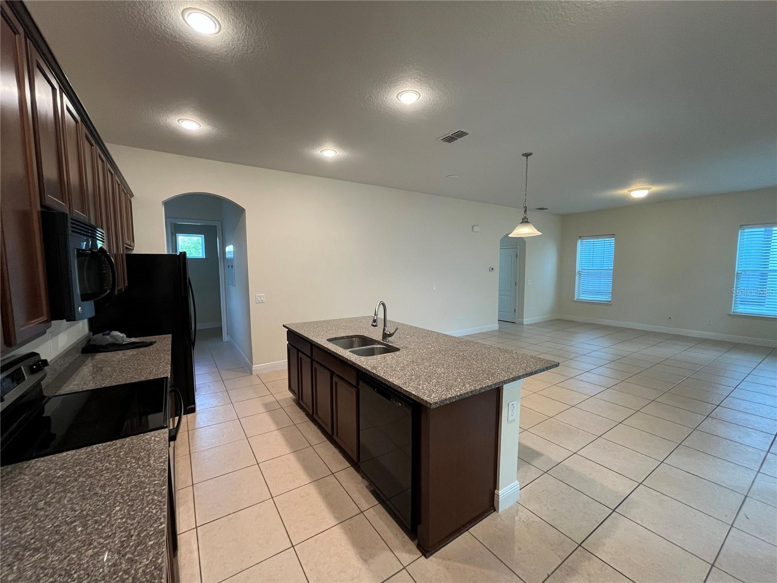 8131 MISTRAL DR, ORLANDO, FL, 32827