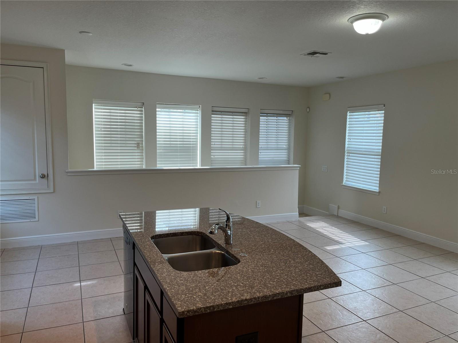 8131 MISTRAL DR, ORLANDO, FL, 32827