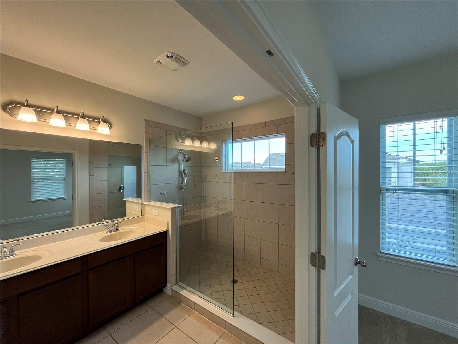 8131 MISTRAL DR, ORLANDO, FL, 32827