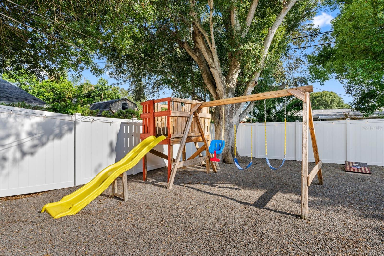 11478 82ND AVE, SEMINOLE, FL, 33772