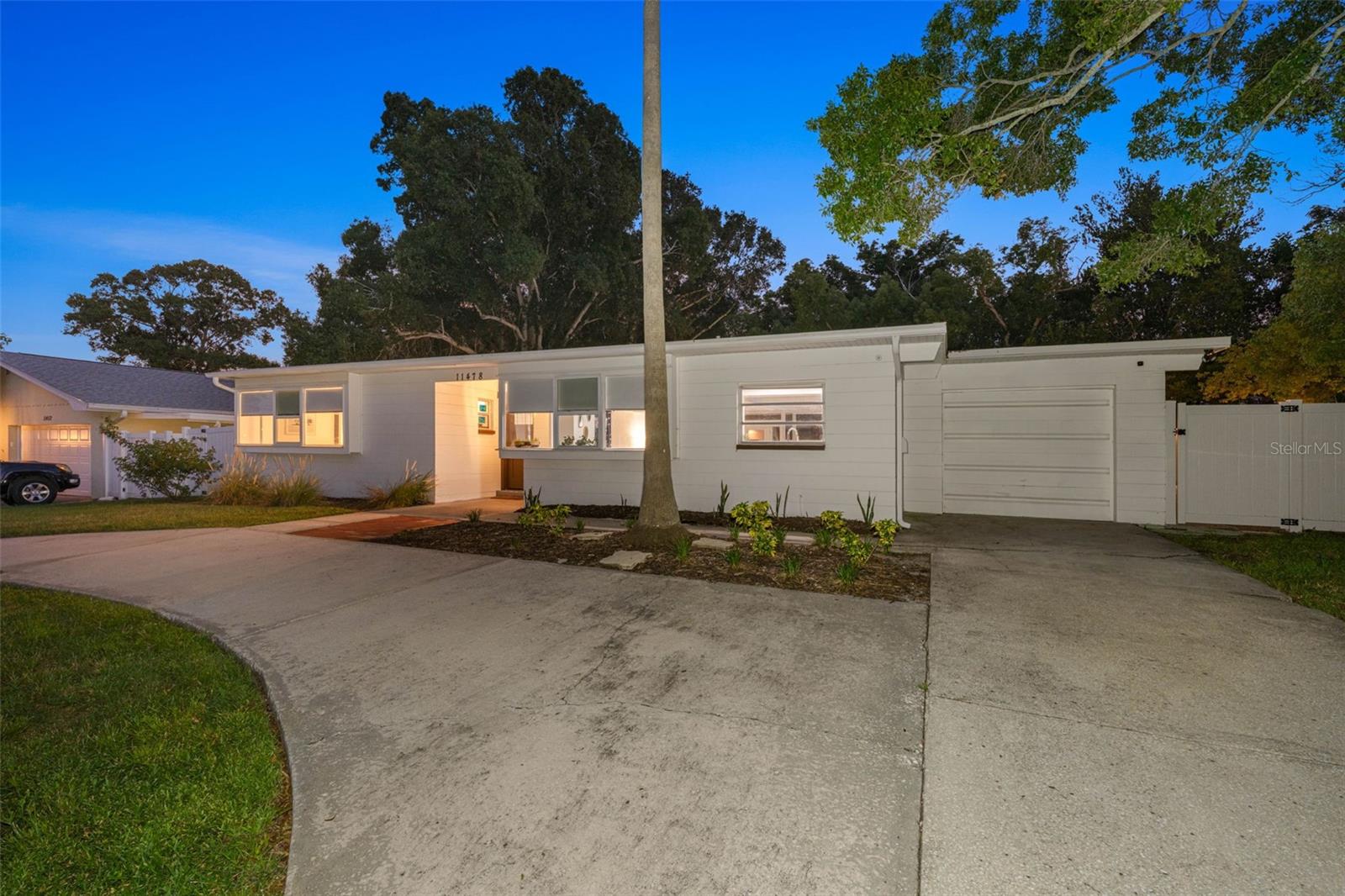11478 82ND AVE, SEMINOLE, FL, 33772