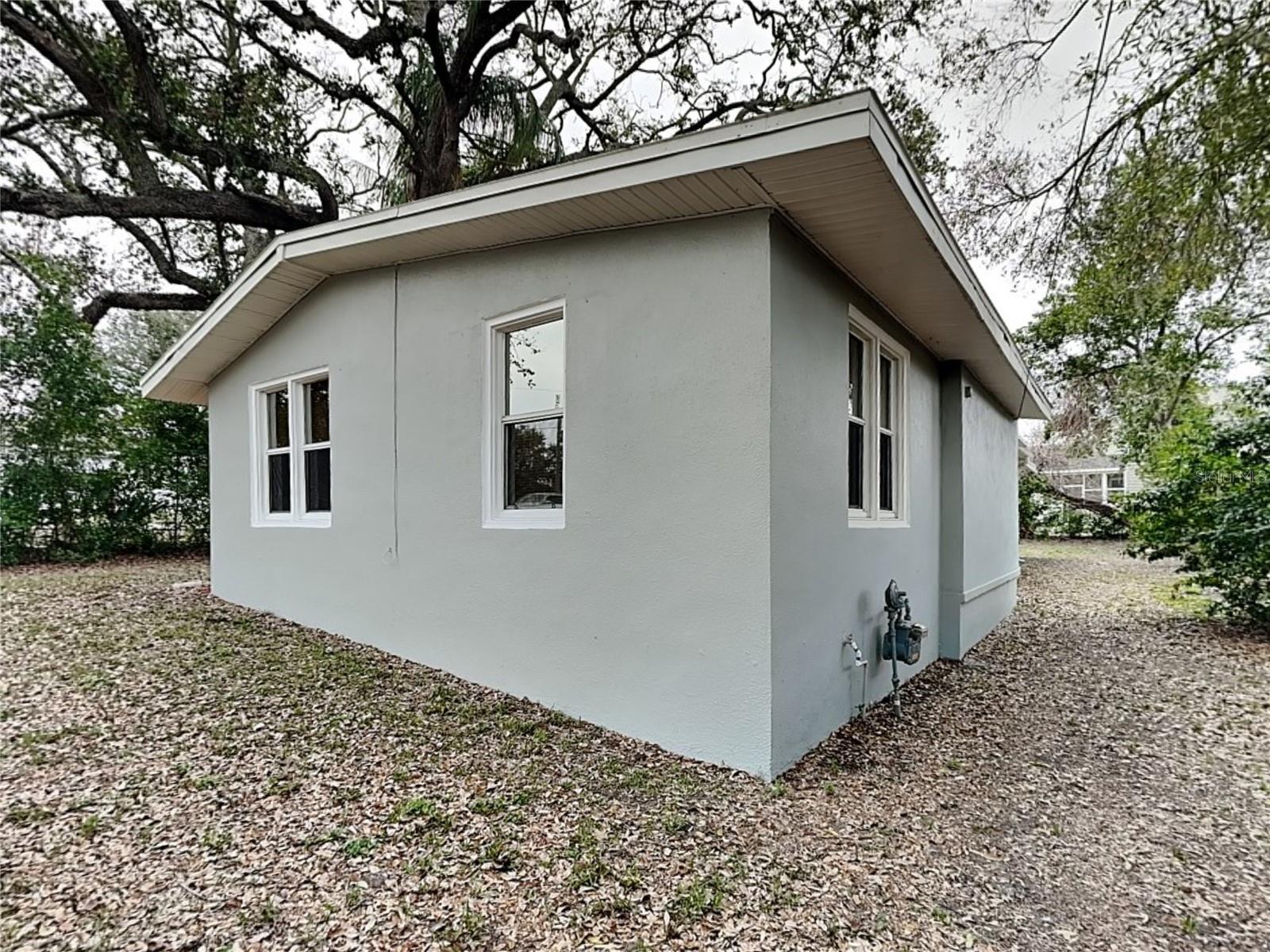16 N SAN REMO AVE, CLEARWATER, FL, 33755