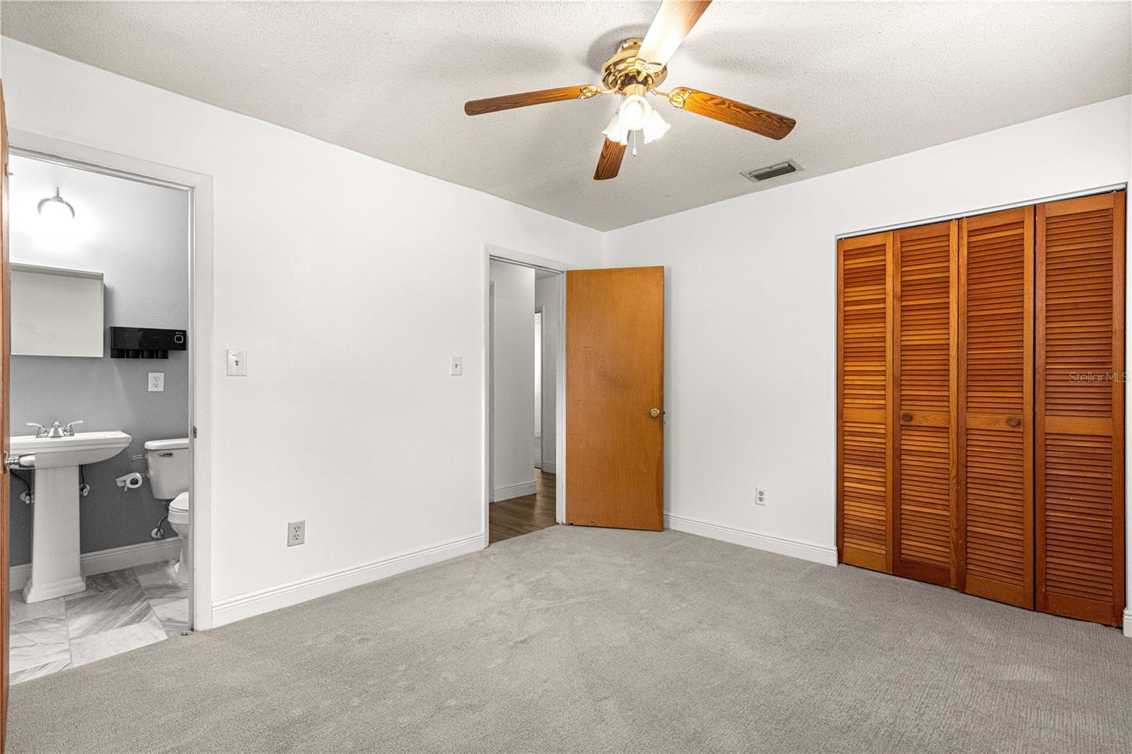 1421 NE 23RD ST, OCALA, FL, 34470