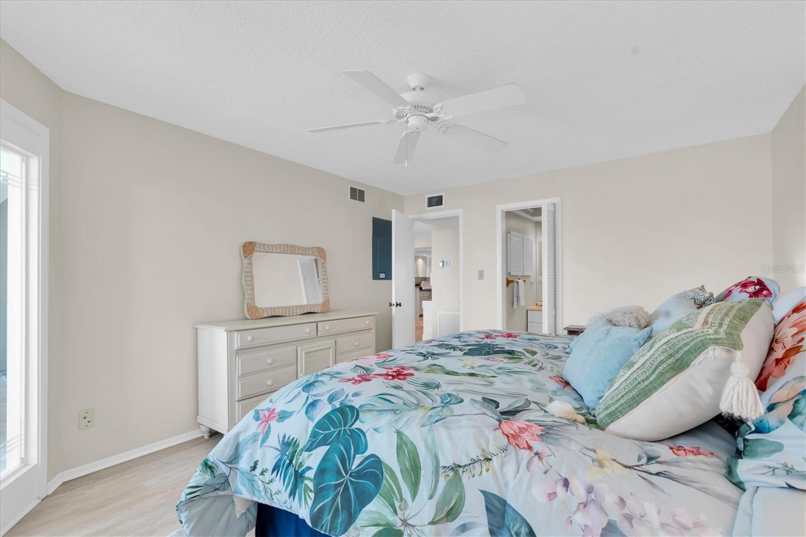 6500 FLOTILLA DR #187, HOLMES BEACH, FL, 34217