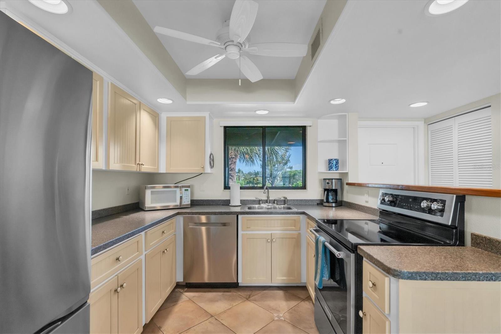 6500 FLOTILLA DR #187, HOLMES BEACH, FL, 34217