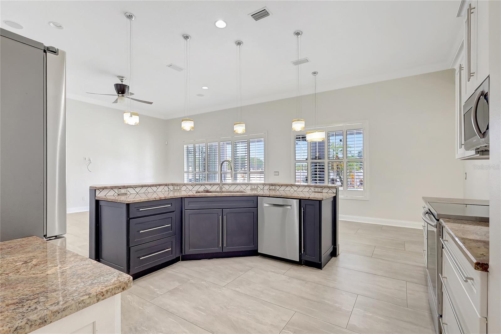 2863 DUNCAN TREE CIR, VALRICO, FL, 33594
