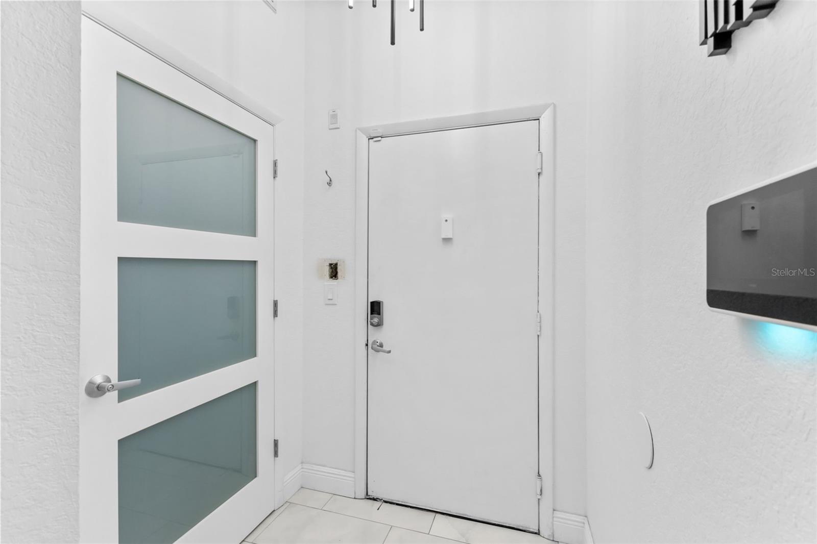 2320 W AZEELE ST #316, TAMPA, FL, 33609