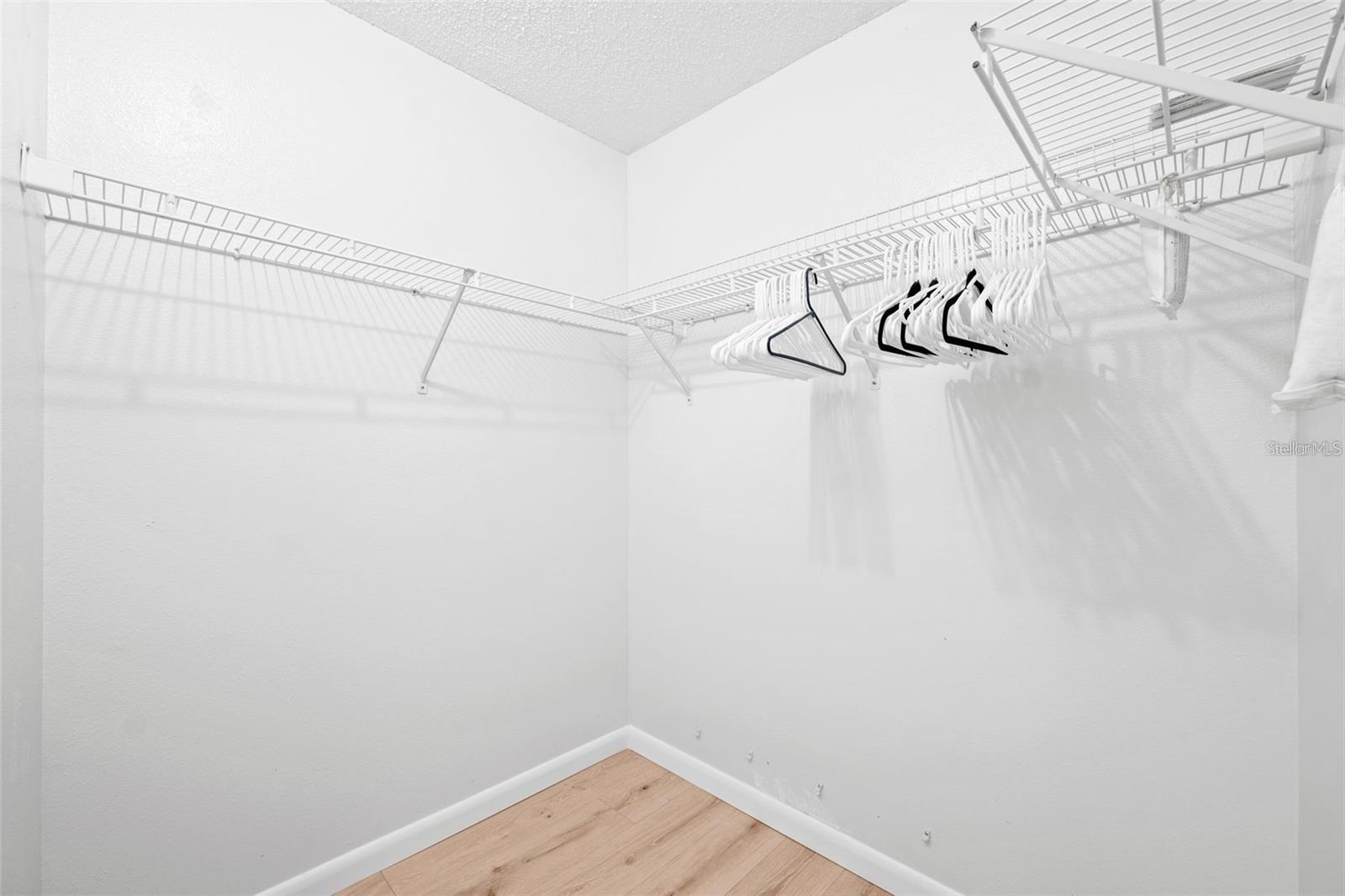 4557 GLEN HOLW, NEW PORT RICHEY, FL, 34653