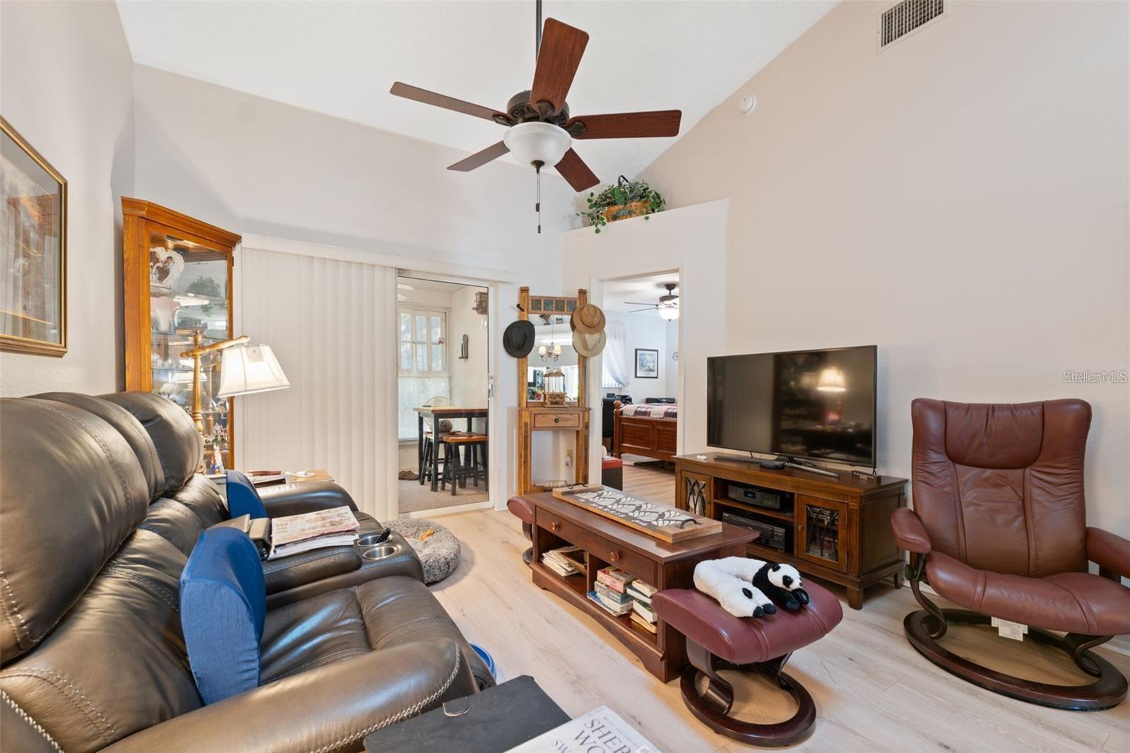 4557 GLEN HOLW, NEW PORT RICHEY, FL, 34653