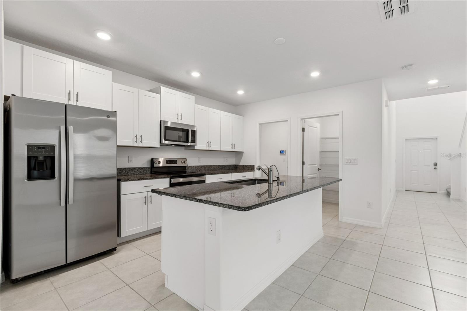 10072 BRANCHING SHIP TRCE, WESLEY CHAPEL, FL, 33545