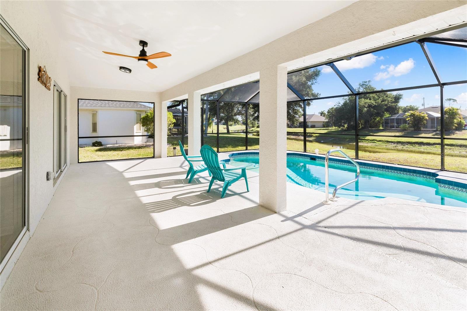 136 LONG MEADOW LN, ROTONDA WEST, FL, 33947
