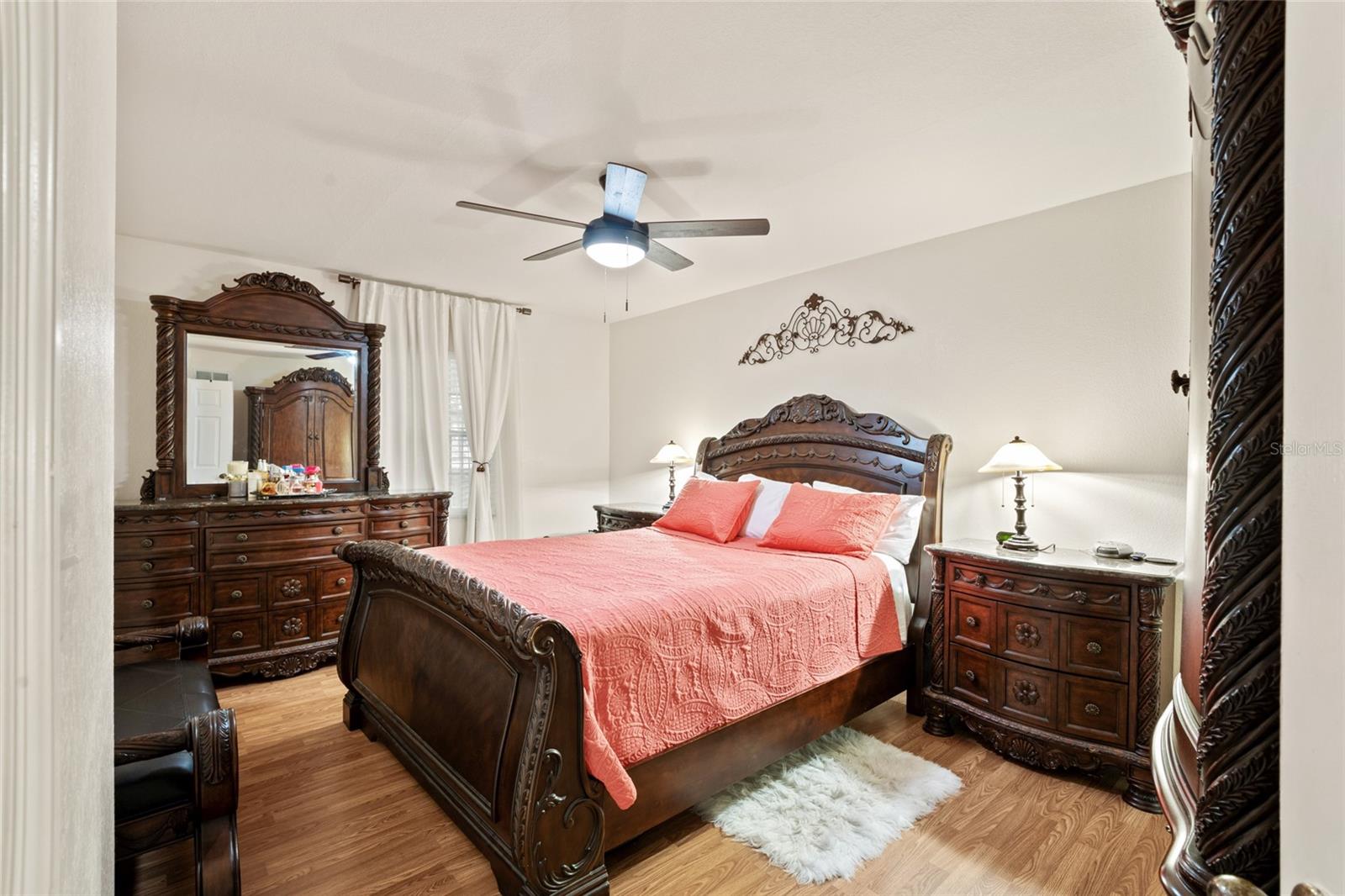100 E OAK TERRACE #A2, LEESBURG, FL, 34748