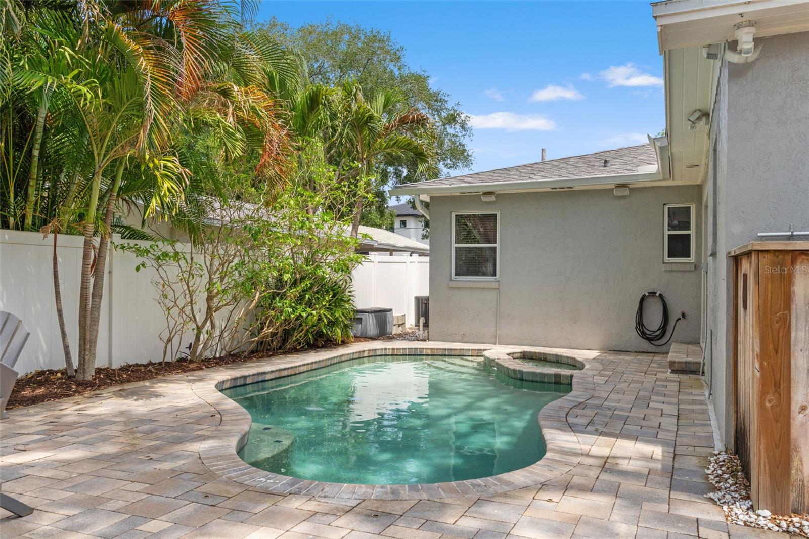 4202 W PALMIRA AVE, TAMPA, FL, 33629