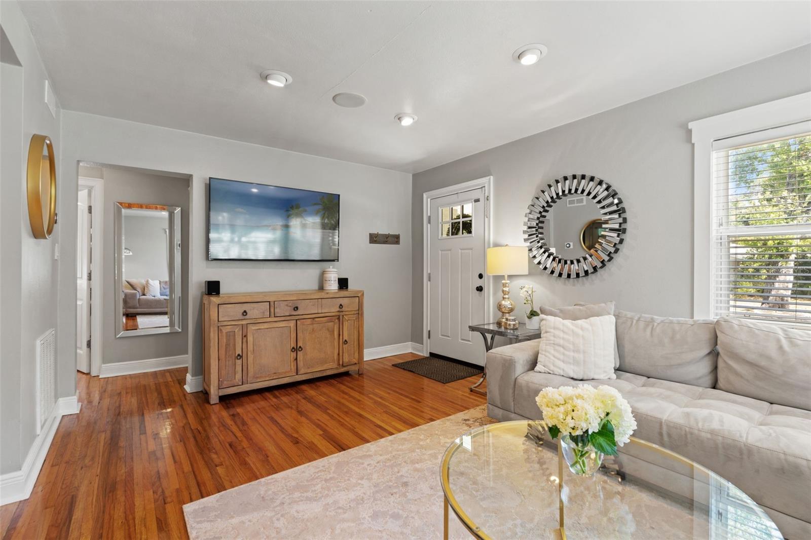4202 W PALMIRA AVE, TAMPA, FL, 33629