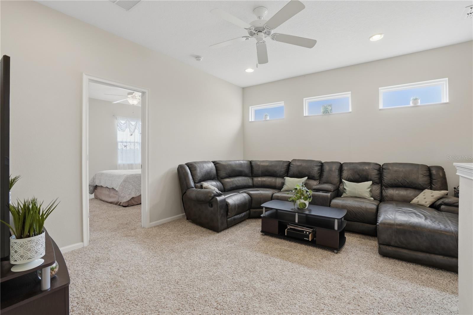 2296 NATOMA BLVD, MOUNT DORA, FL, 32757