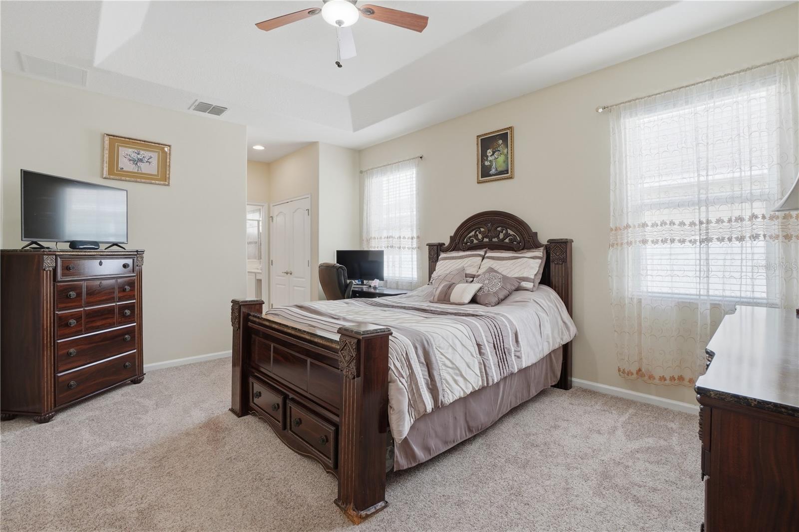 2296 NATOMA BLVD, MOUNT DORA, FL, 32757