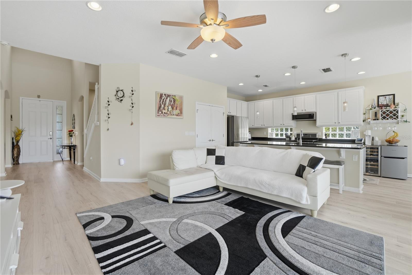 2296 NATOMA BLVD, MOUNT DORA, FL, 32757