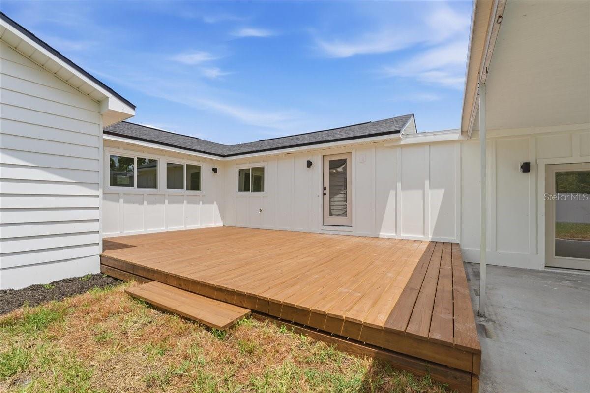 1205 40TH ST W, BRADENTON, FL, 34205