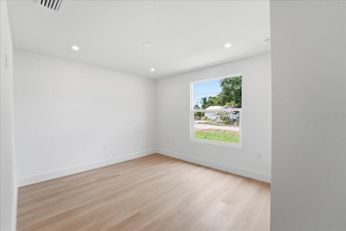 1205 40TH ST W, BRADENTON, FL, 34205