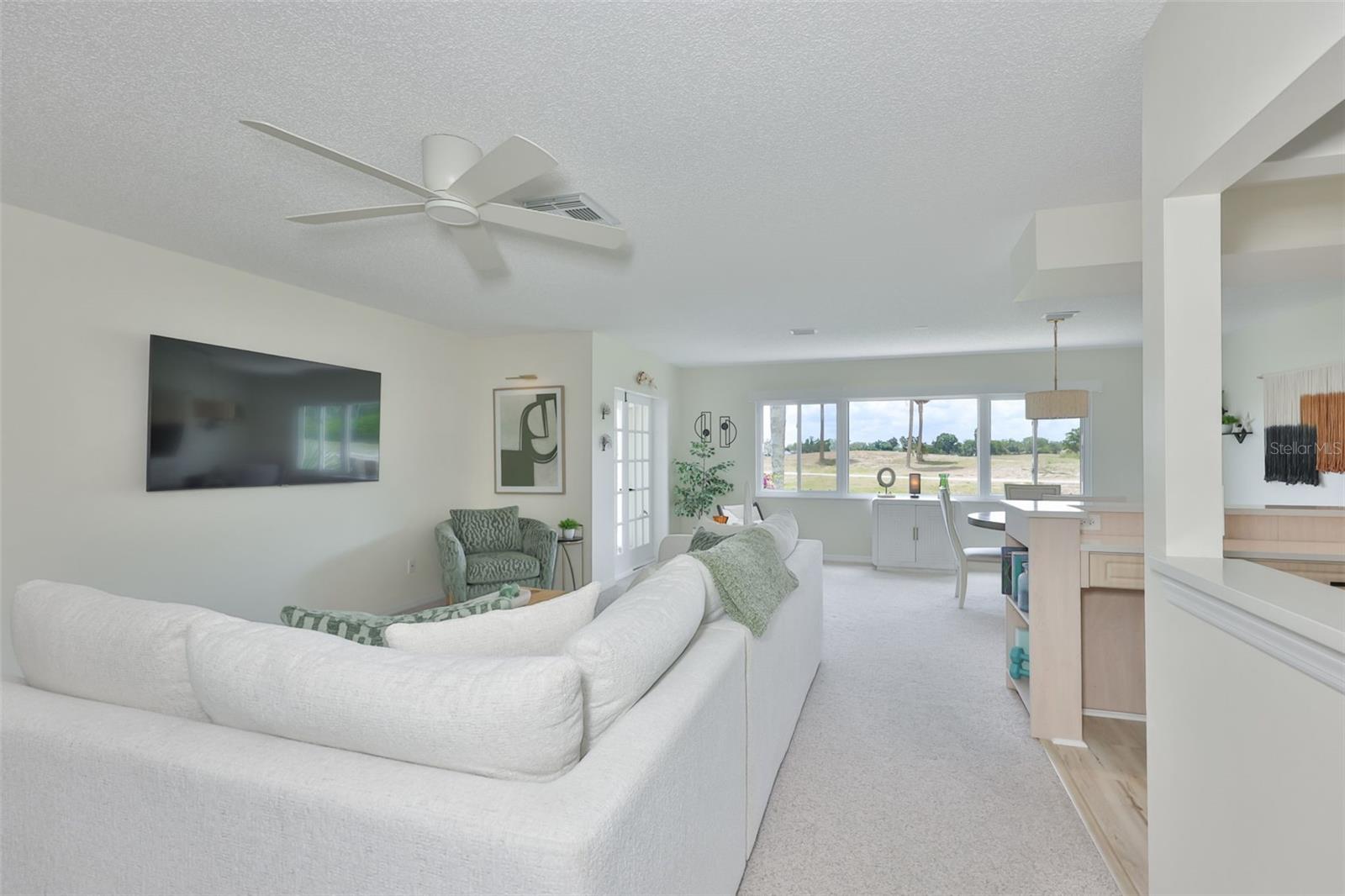 214 GLENELLEN PL #201, SUN CITY CENTER, FL, 33573