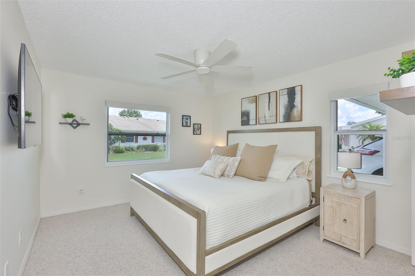 214 GLENELLEN PL #201, SUN CITY CENTER, FL, 33573