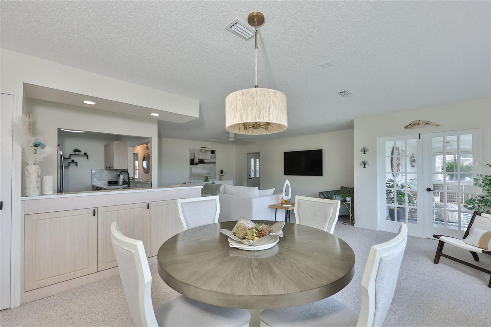 214 GLENELLEN PL #201, SUN CITY CENTER, FL, 33573