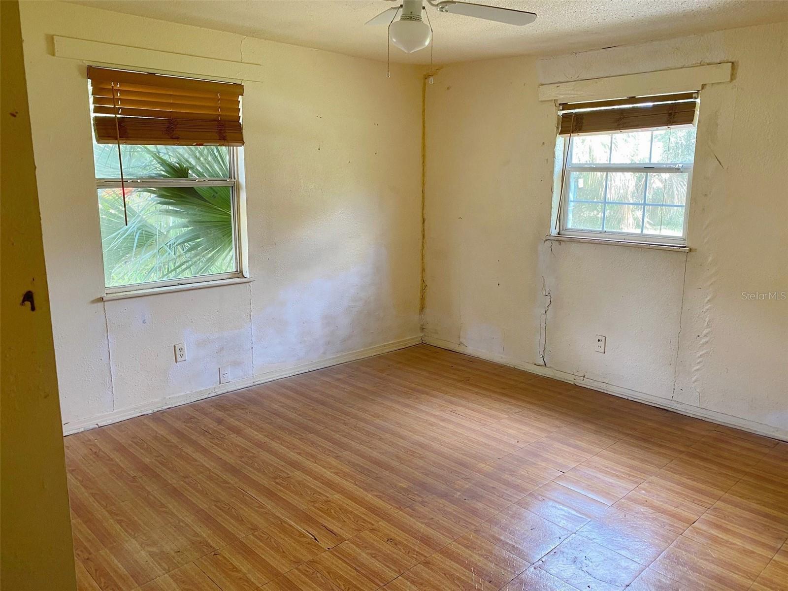 3716 E CLIFTON ST, TAMPA, FL, 33610