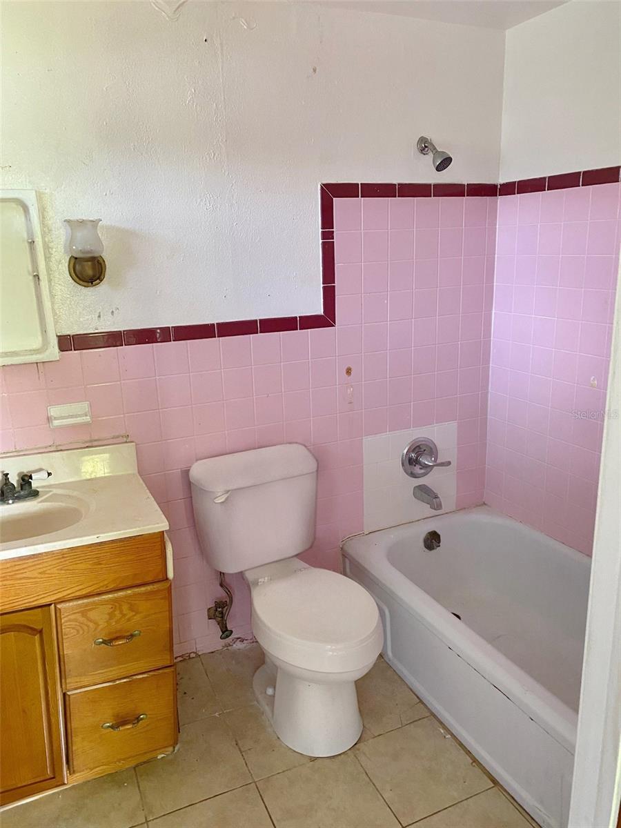 3716 E CLIFTON ST, TAMPA, FL, 33610
